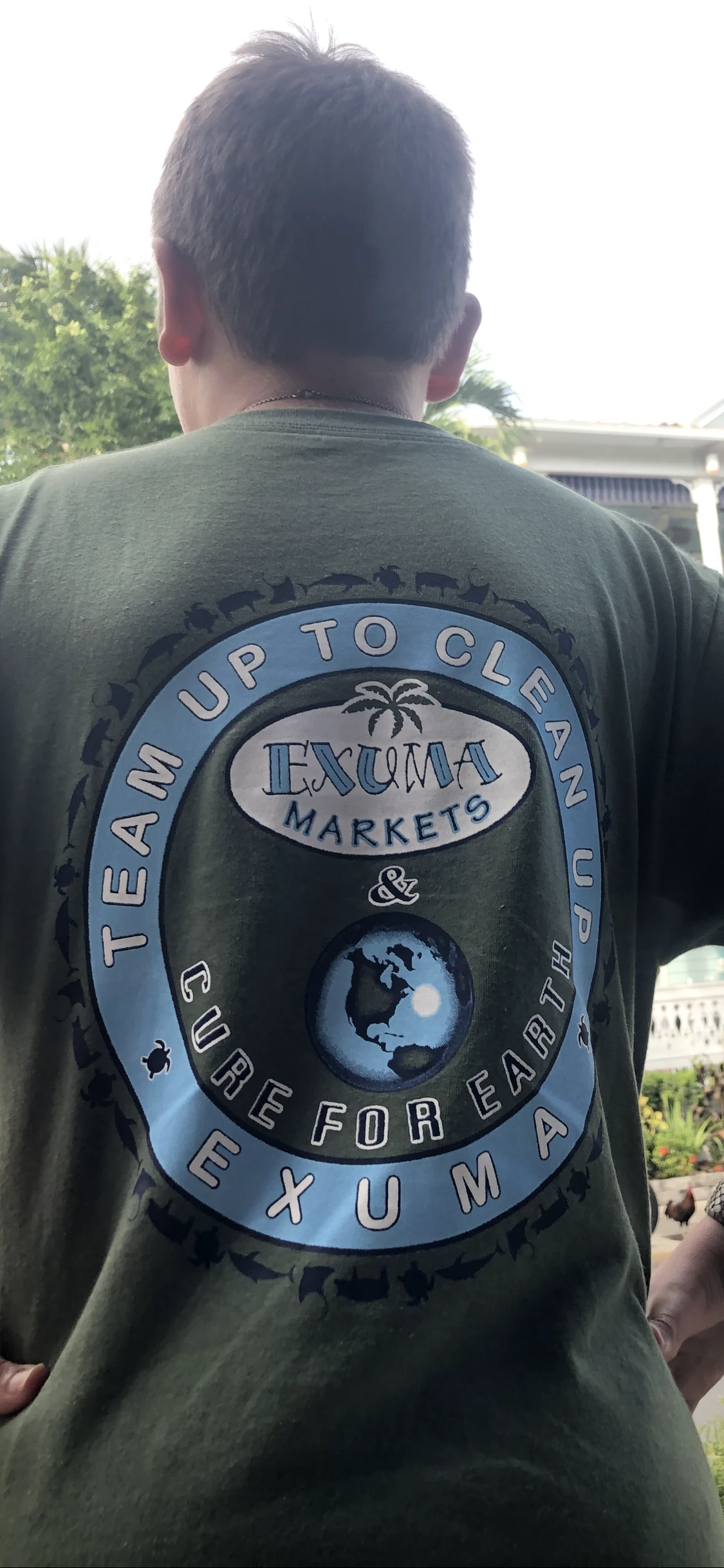 Bahamas, “Team Up To Clean Up”